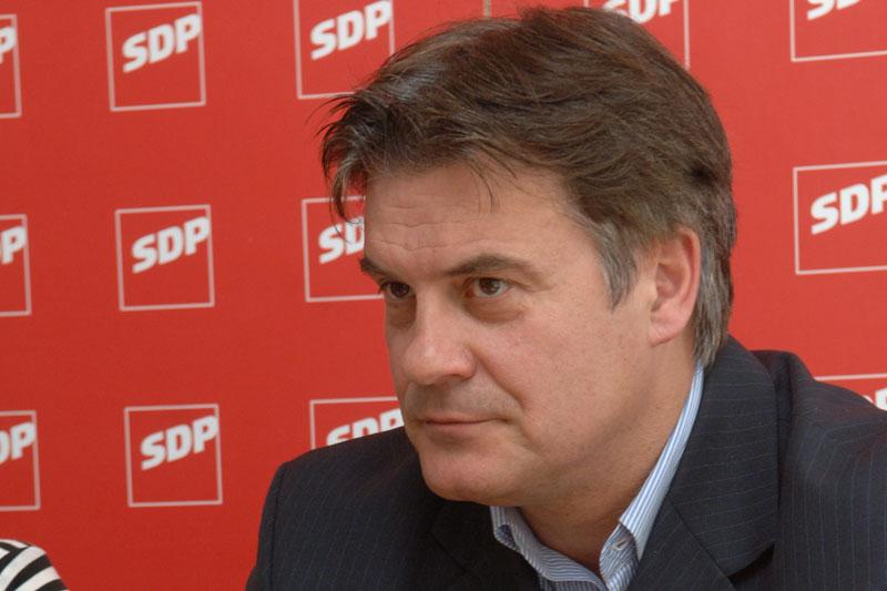 Davor Penić napustio sastanak u središnjici