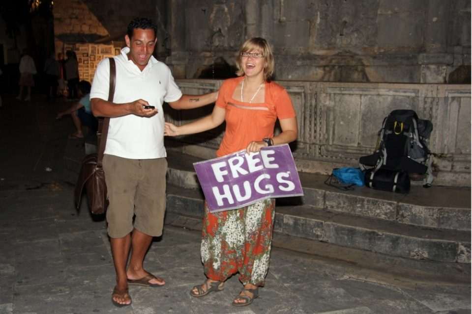 freehugs01
