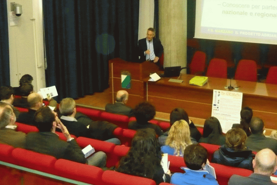 civilna mediji l'aquilla 01