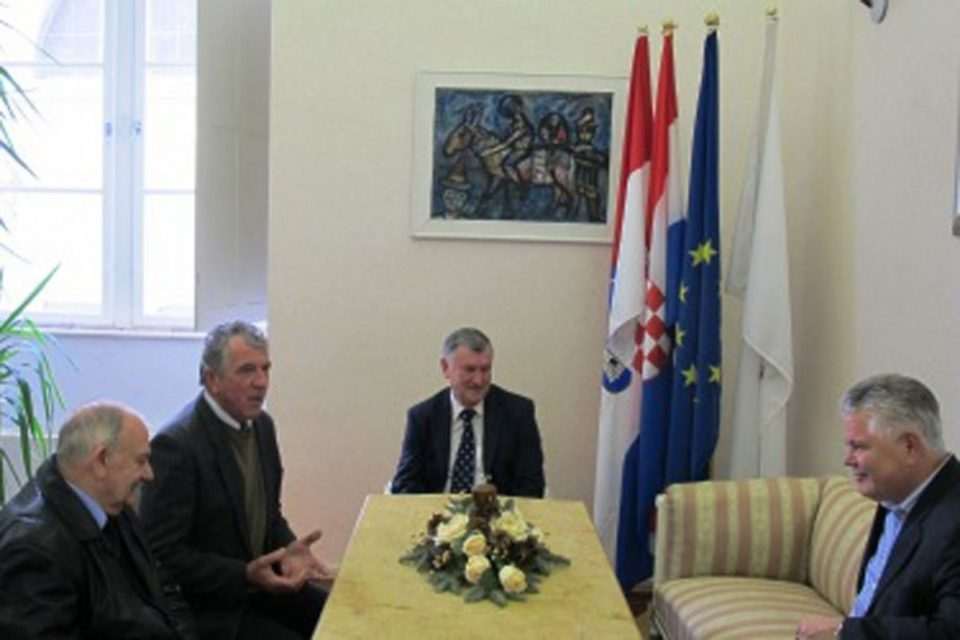 umirovljenici grad