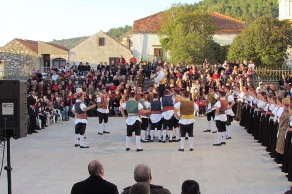 kumpanija vela luka 01