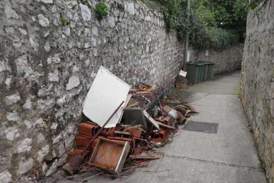 otpad pile 02