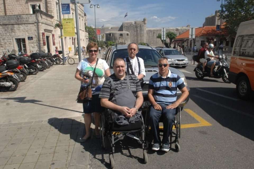 invalidi parking 04
