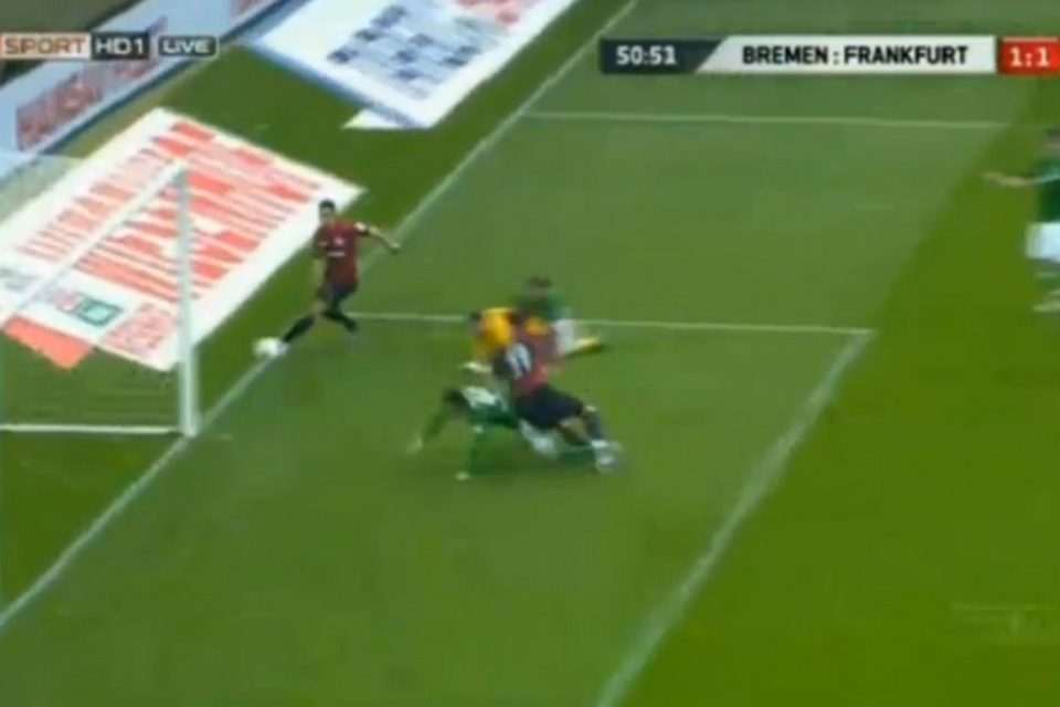 lakic eintracht video 01