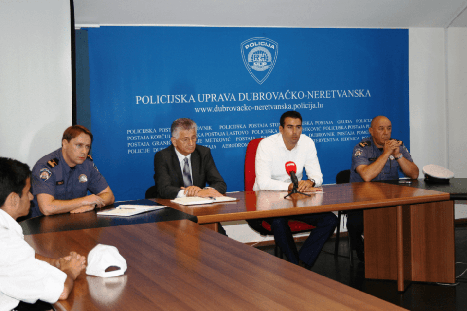 bijeli policajci 03