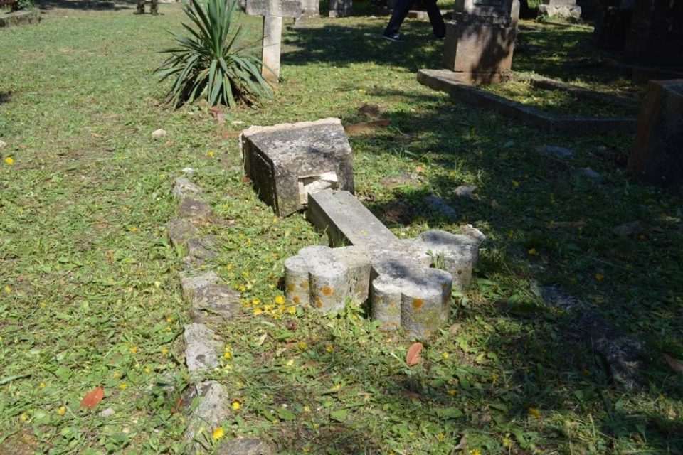 domobransko groblje vandalizam 190613(3)