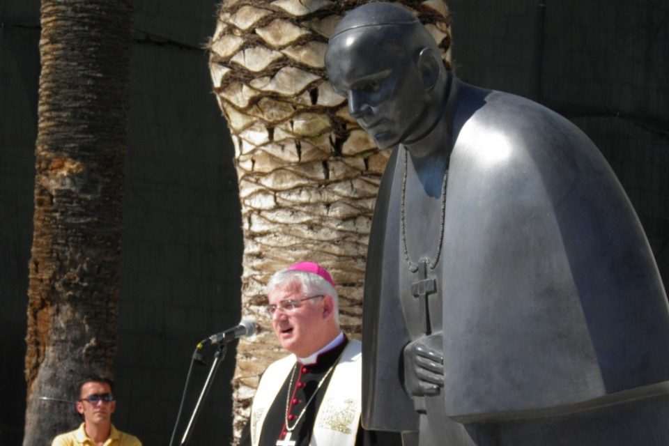 papa uzinic 02