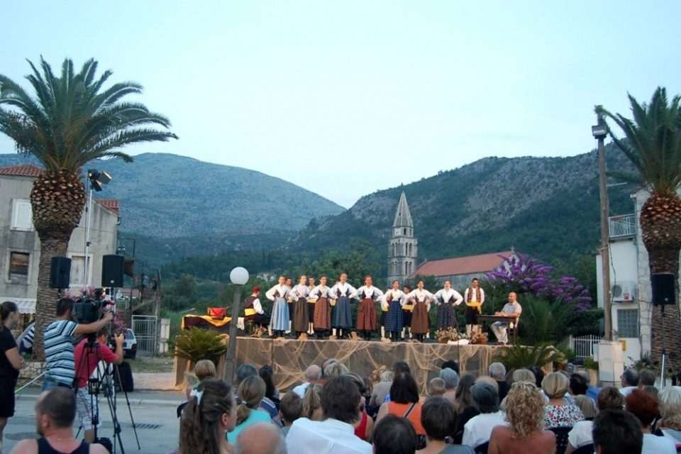 folklor slano 11