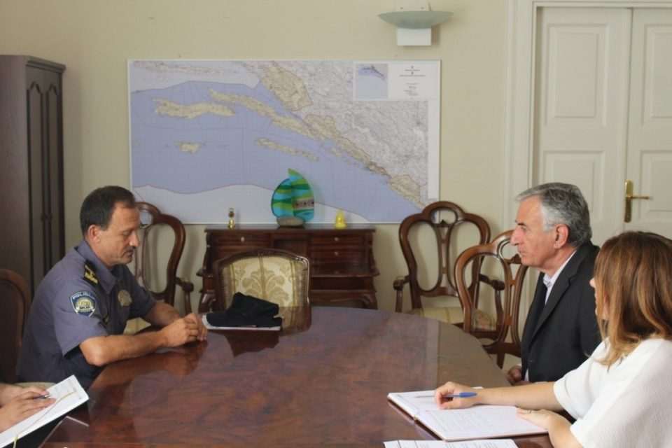 mediji policija2