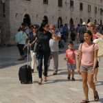 guzva turisti kruzeri 250813(19)
