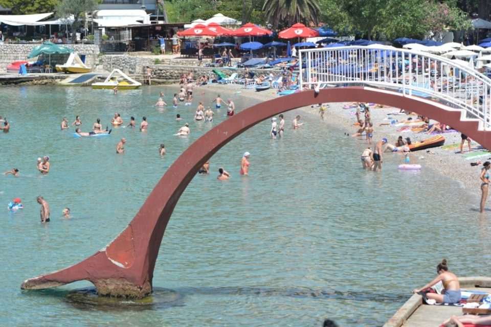 plaza uvala030