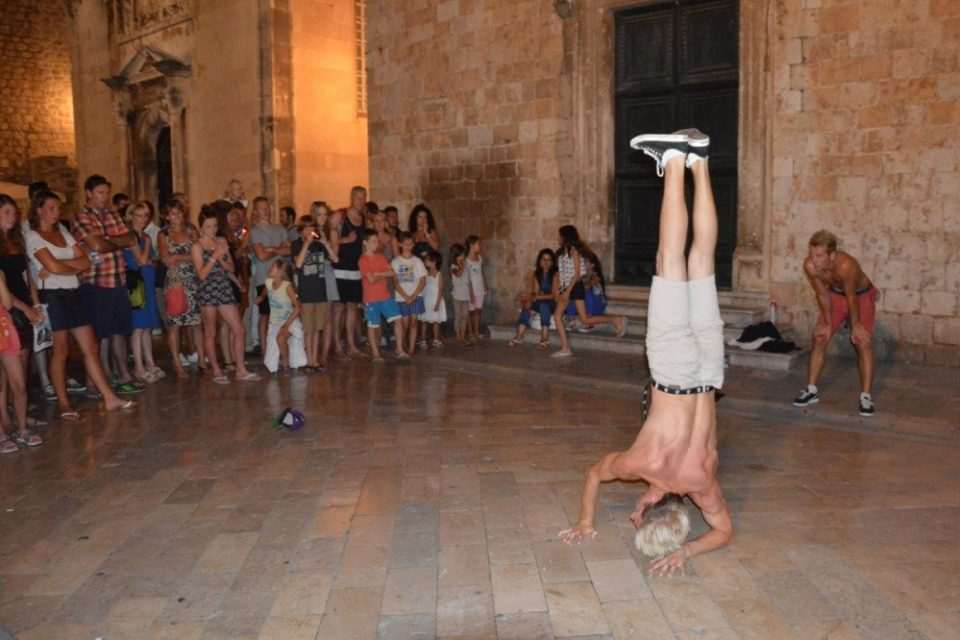 stradun nocni djir 22