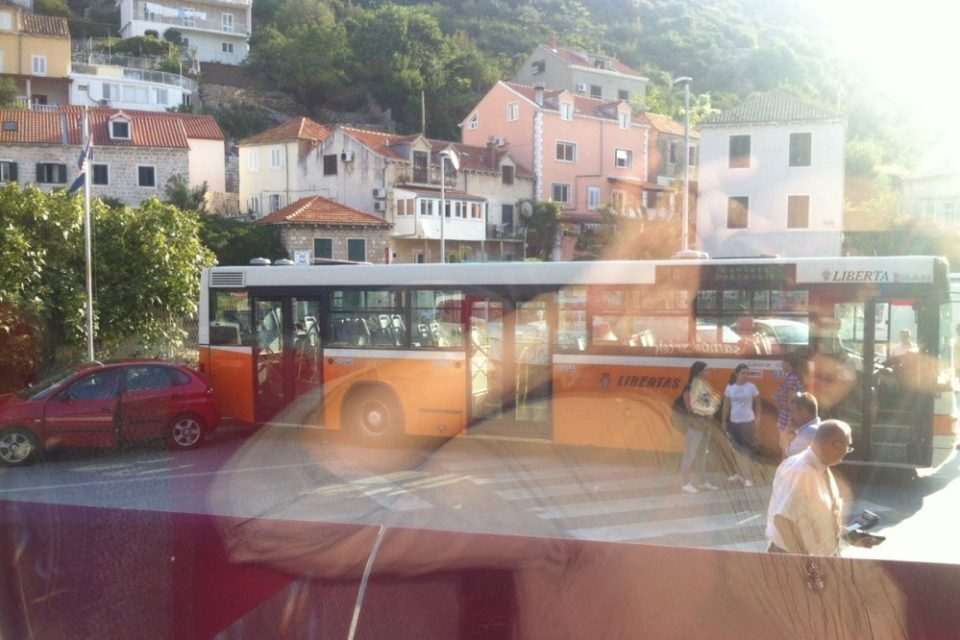 autobu auto kolodvor