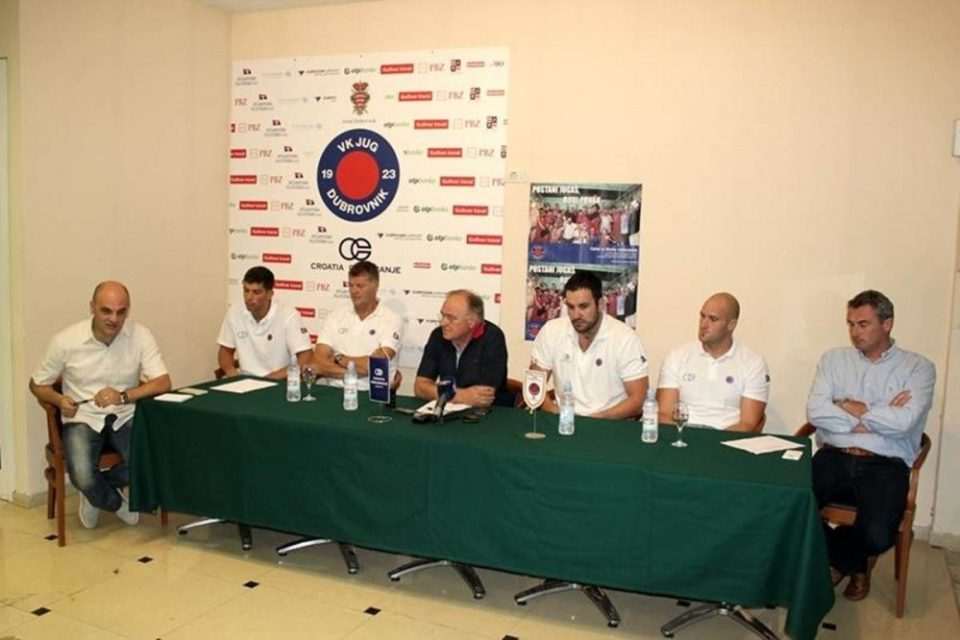 jug pressica 250913(1)