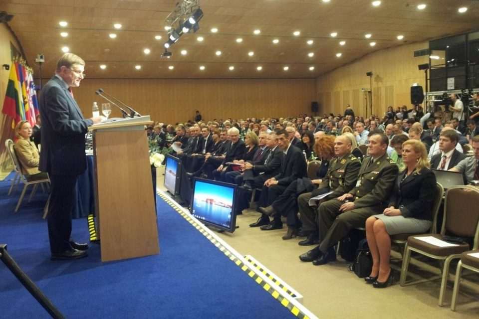 NATO Dubrovnik 111013