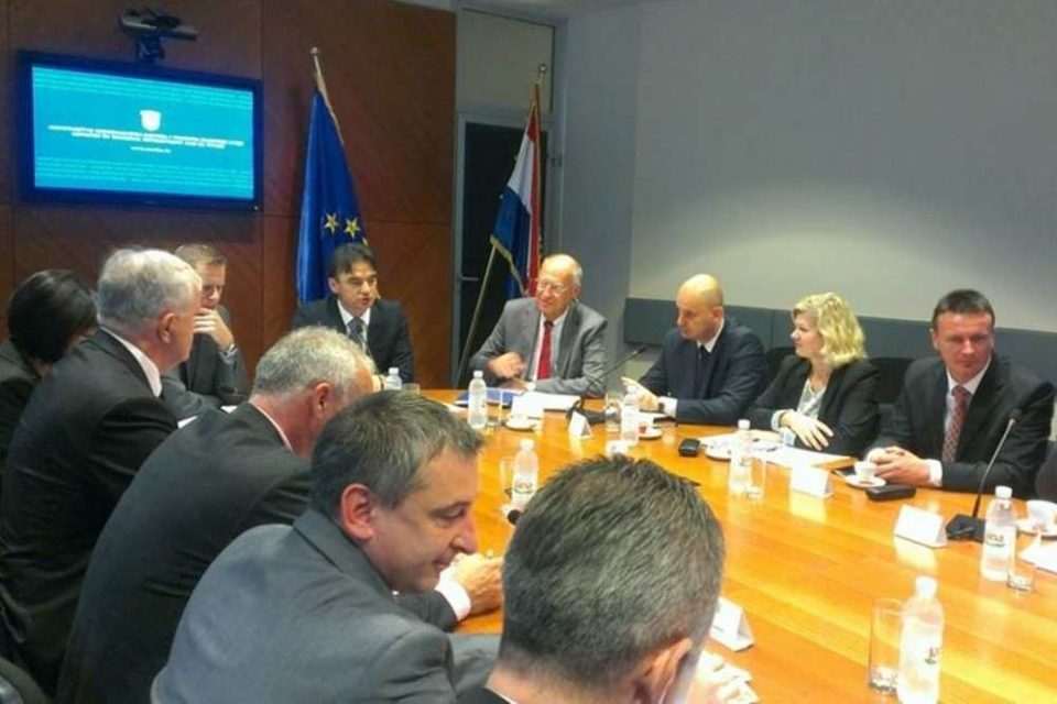 grcic zupani sastanak 221013