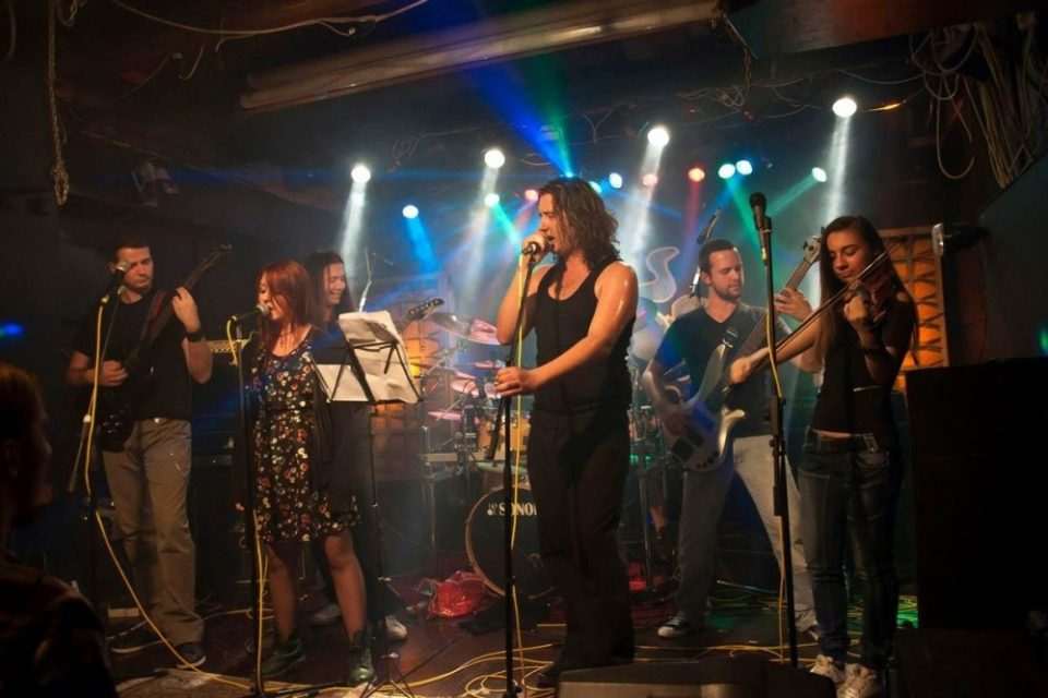 pandora band 121013(3)