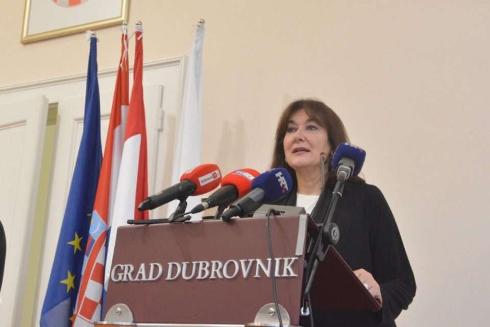 Dubravka Šuica