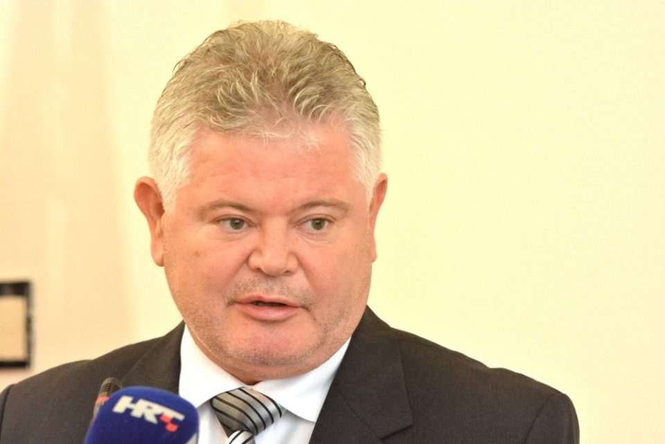 Andro Vlahušić