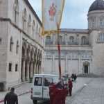 standali02