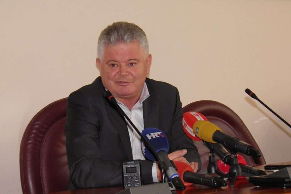 Andro Vlahušić