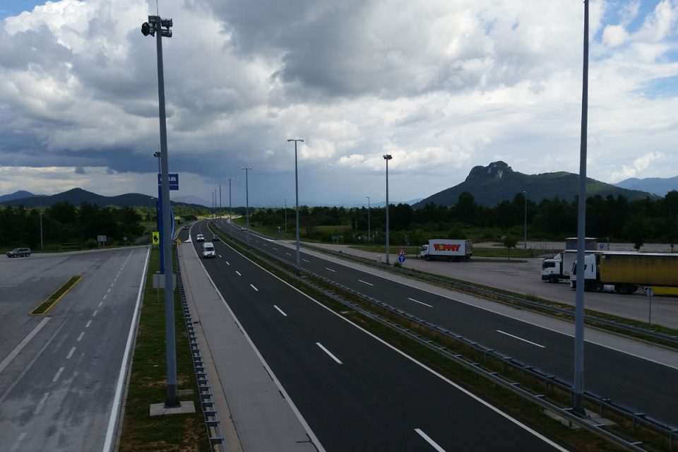 autocesta 2