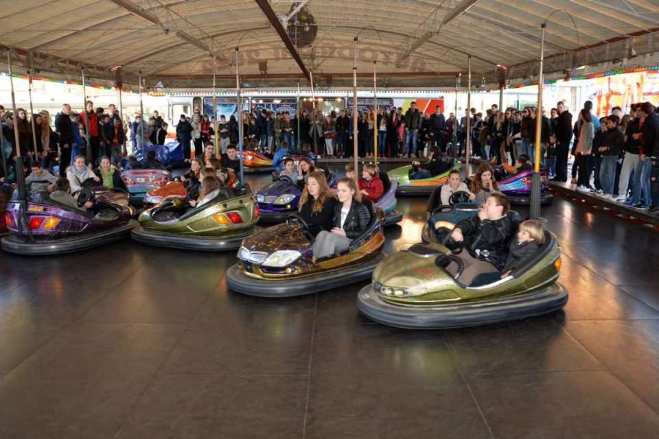 Lunapark u Gružu