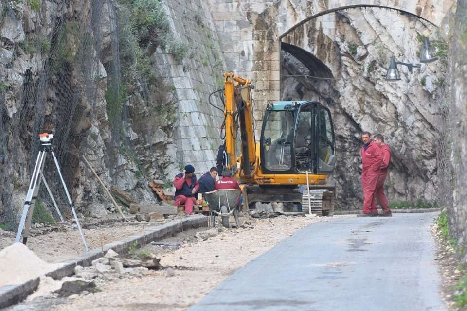 Radovi iza Minčete