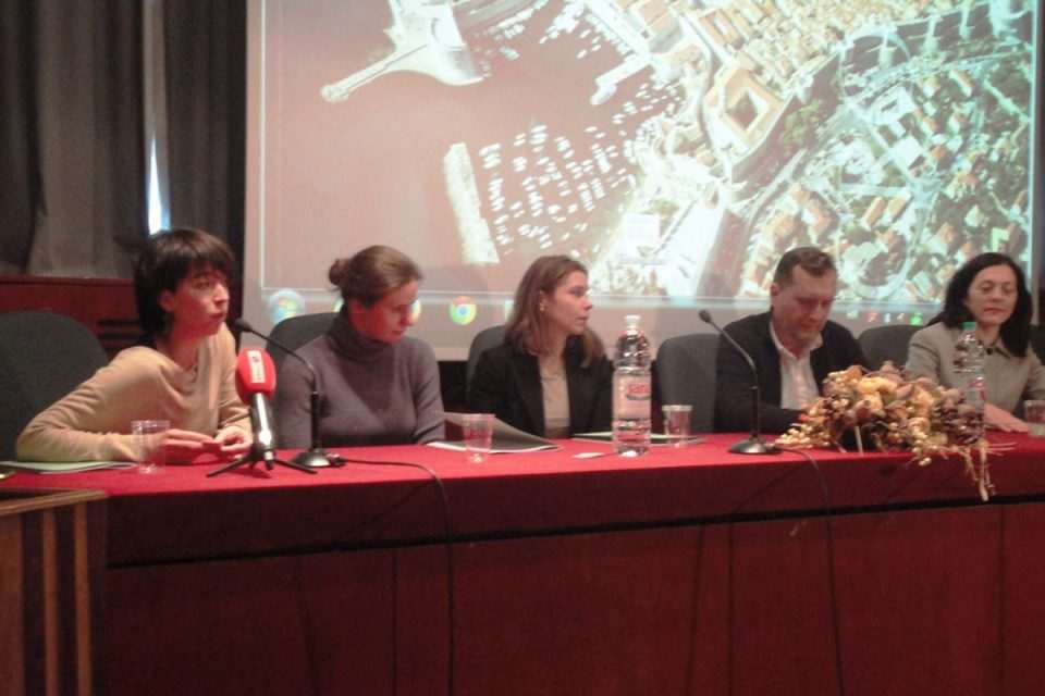 Volonterski centar