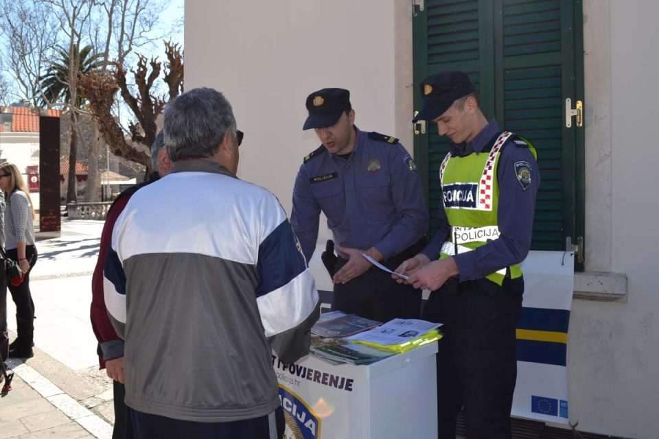 policija pile1