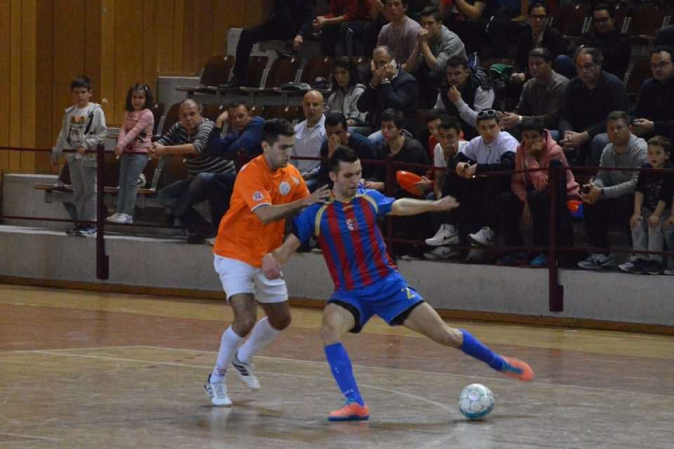 Adrian Micevski (MNK Square)