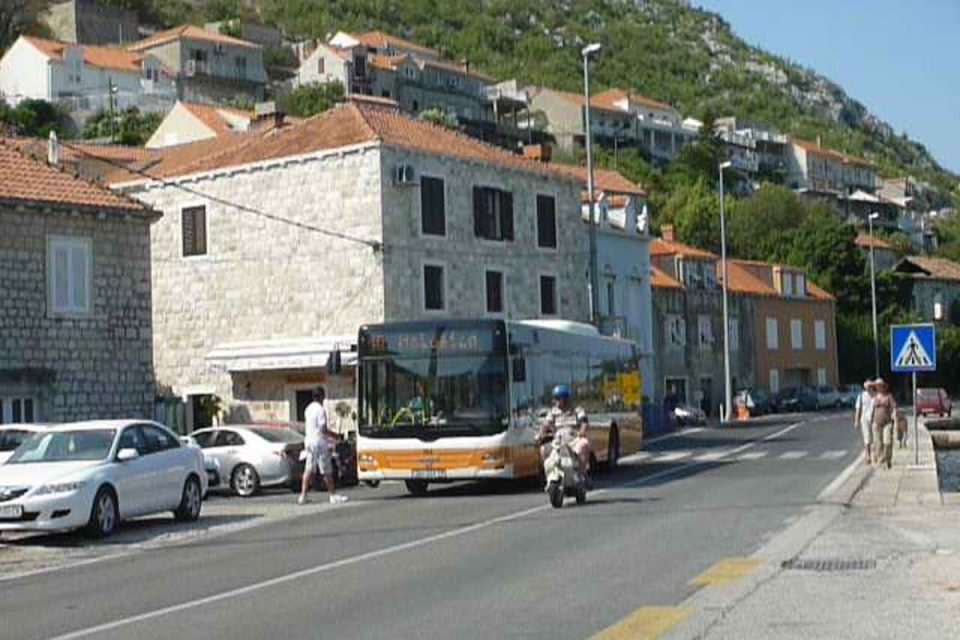 Autobus u Sustjepanu