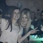 Minea, Ella i I Bee