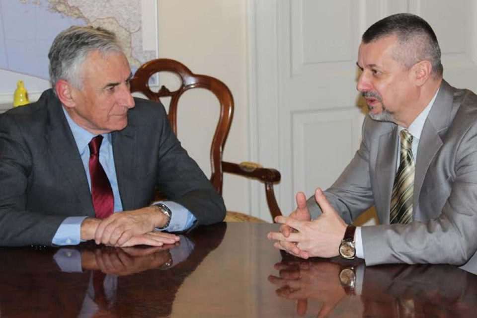 Župan i Vukmirić