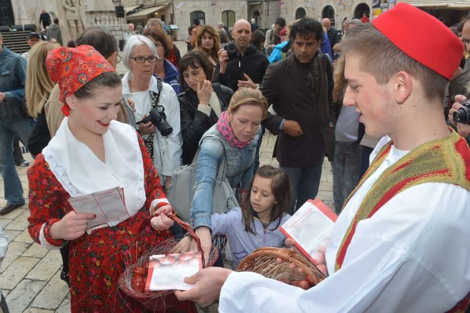 Uskrs na Stradunu