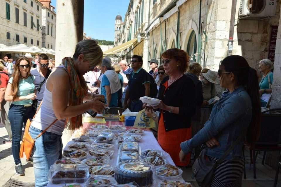 Prodaja kolaca