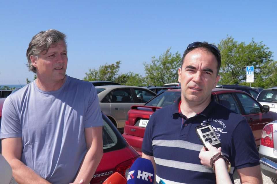 srdj parking gradac01