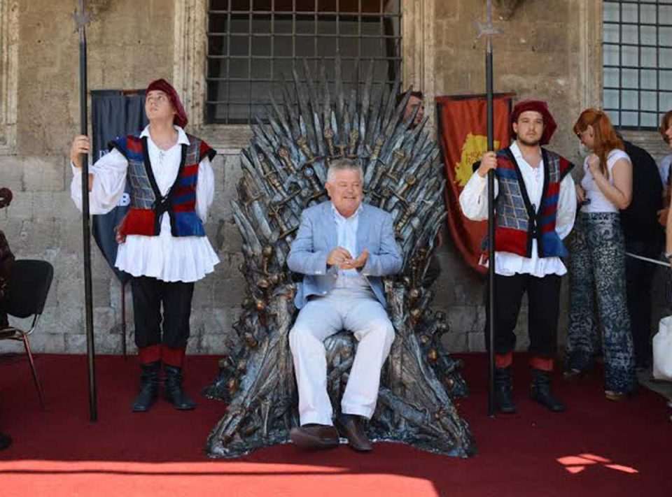 Željezno prijestolje