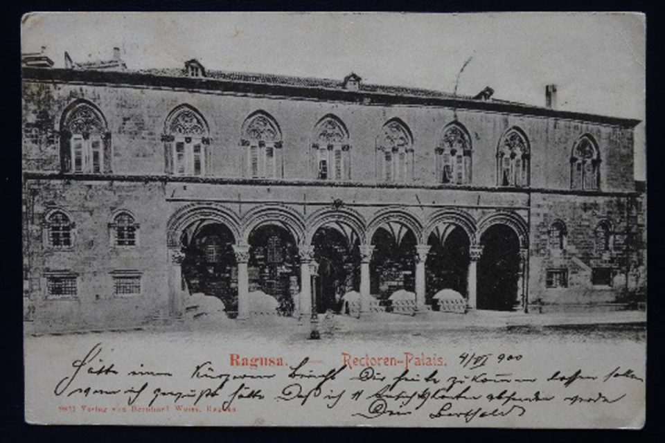kartoline Knežev dvor