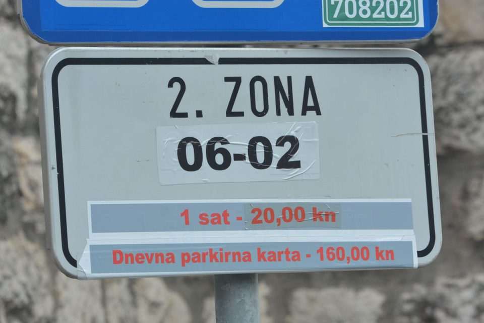 parking sanitat 2