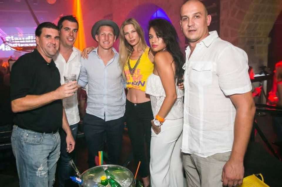 Bastian Schweinsteiger u Revelinu