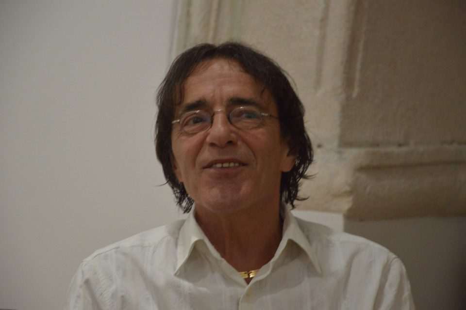 buco pende 8