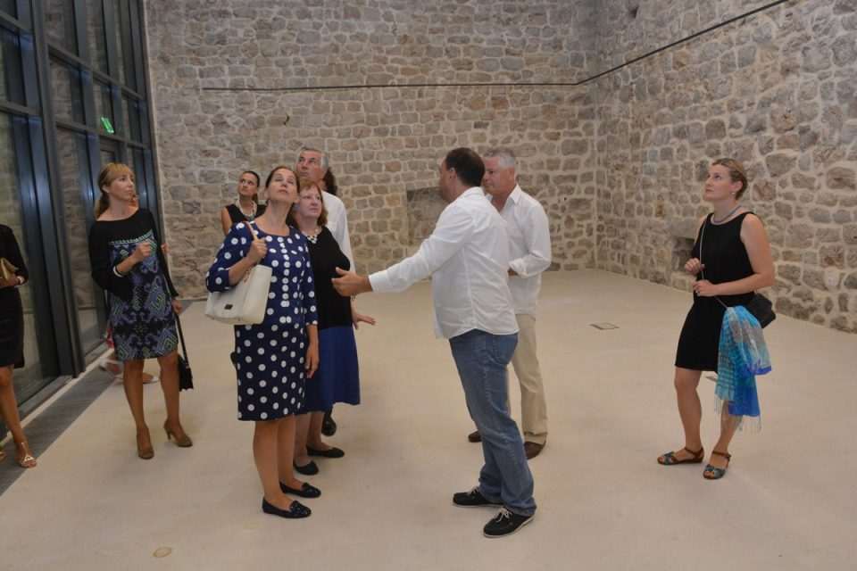 vlahusic violic lazareti 1