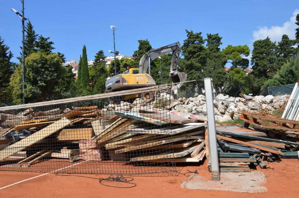 tenis lapad rusenje zgrade 180914 1