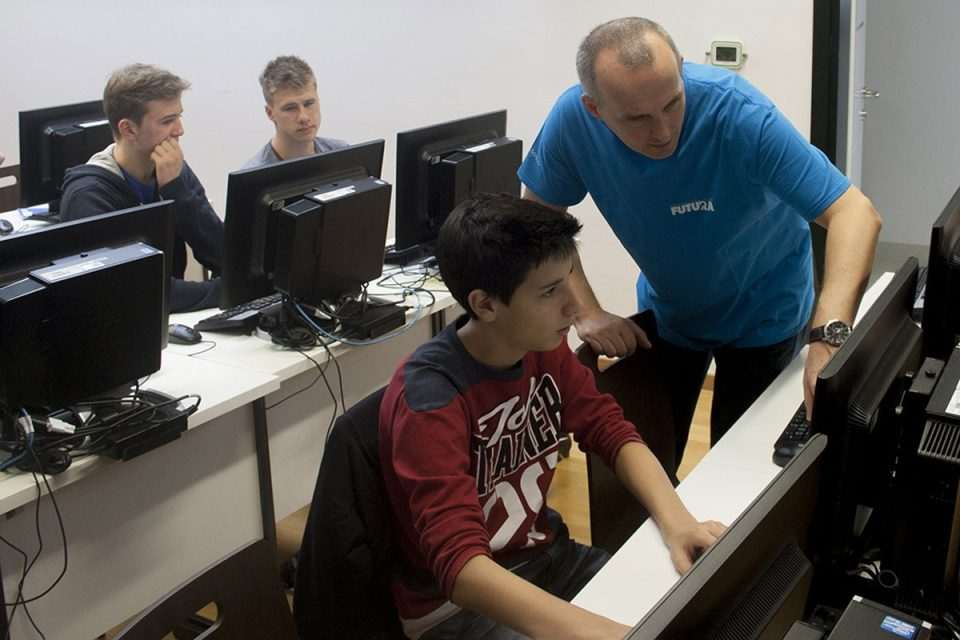 futura programiranje
