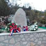 PRVI POGINULI BRANITELJ Na Osojniku otkriveno spomen obilježje Žarku Laucu 6 lauc obiljezje0001 6