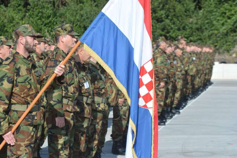 Postrojavanje pričuvnih postrojbi Dubrovnik