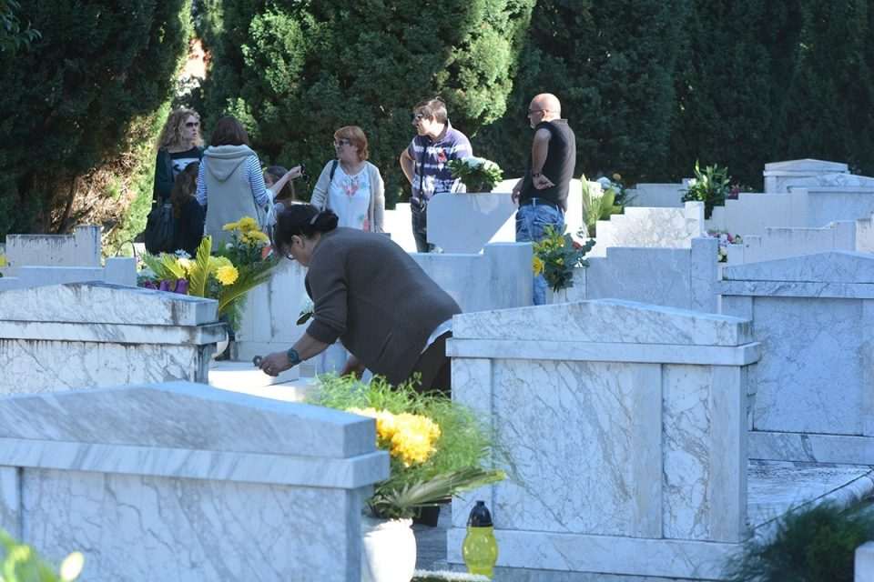 svi sveti groblje 011114 41