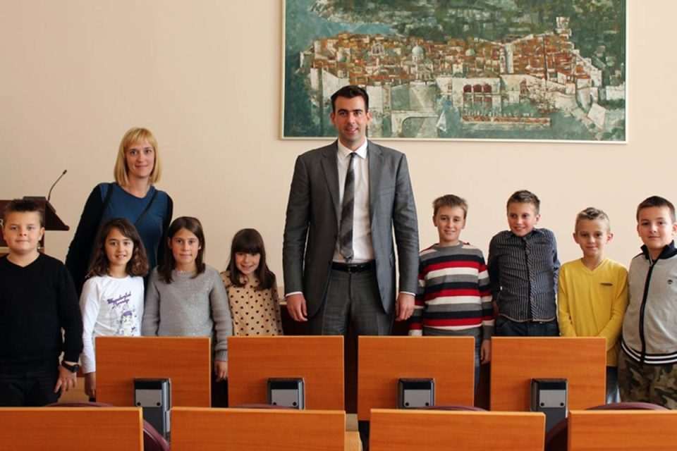 ucenici gradska uprava