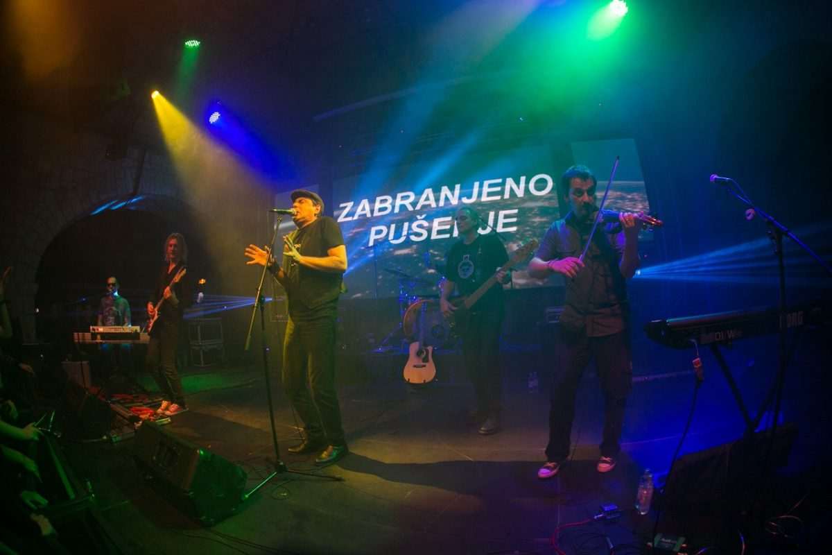 Zabranjeno pušenje Revelin